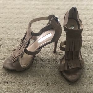 Fringe heeled sandals
